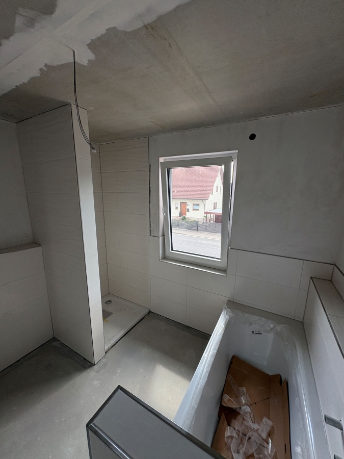 Badezimmer DHH links