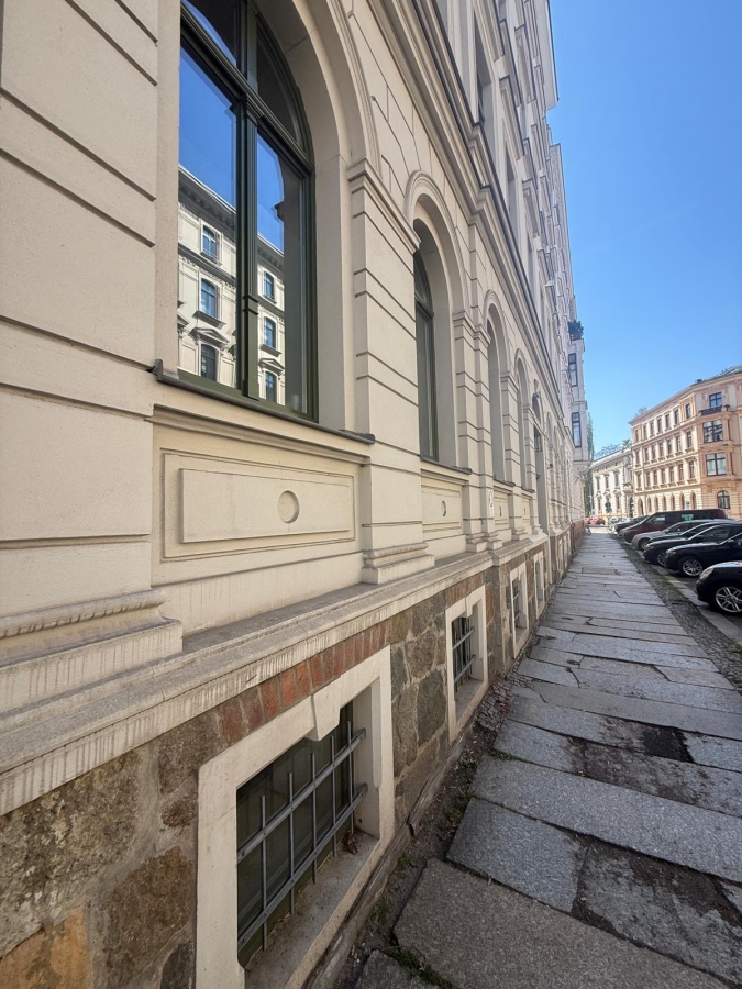 Tolle 4-Raumwohnung im Zentrum von Leipzig mit Aufzug und Balkon, 04105 Leipzig, Etagenwohnung