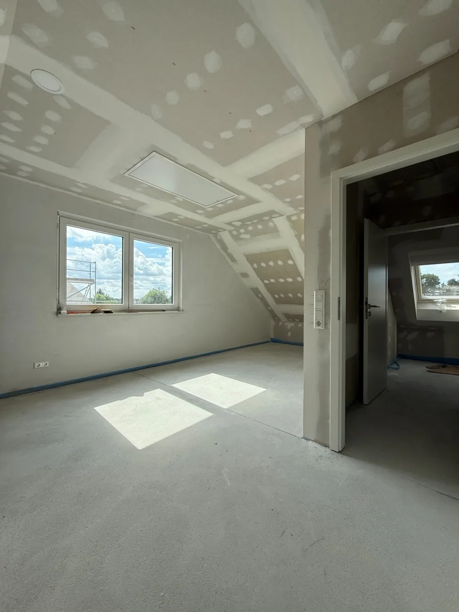MODERNE NEUBAU DOPPELHAUSHÄLFTE bei LEIPZIG | EINZIEHEN UND WOHLFÜHLEN - Schlafzimmer aktuell (19196177)